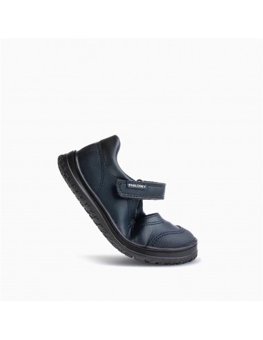 Zapatos colegiales respetuosos...