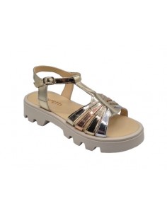 Sandalias de charol vestir...