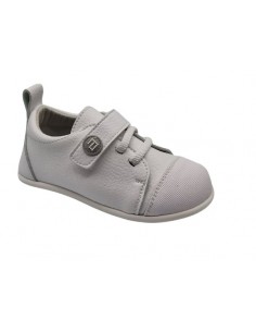 Zapatillas deportivas...