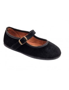 Merceditas de terciopelo...