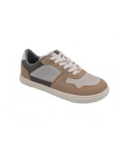 Zapatillas deportivas...