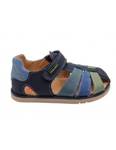 Sandalias de piel puntera cerrada...