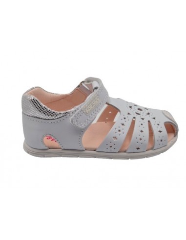 Sandalias de piel puntera cerrada...