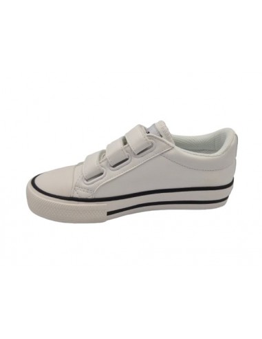 Zapatillas efecto piel con velcro...