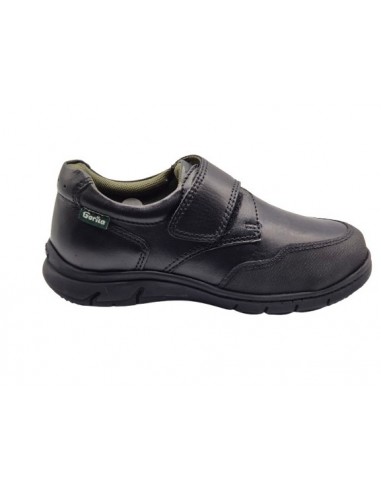 Zapatos con refuerzo para el colegio...