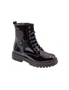 Botin de charol con...