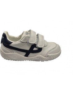 Zapatillas deportivas... 2