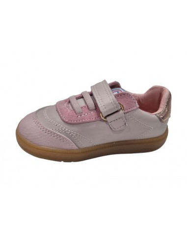 Zapatillas deportivas con velcro...