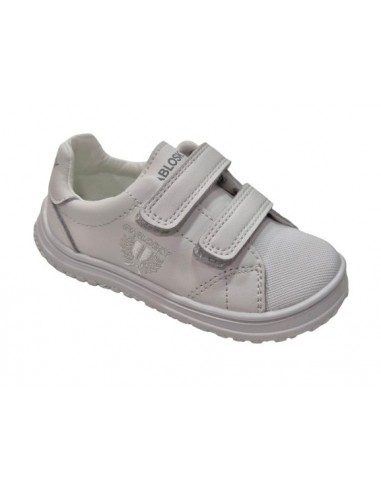 Zapatillas deportivas con velcro...