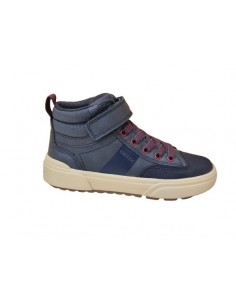 Botas sport con velcro y... 2