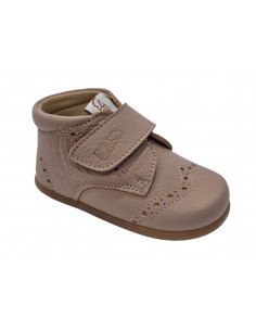 Botas con velcro...