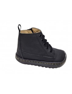 Botas de piel con cordones... 2