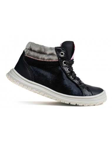 Botas con cordon y cremallera...