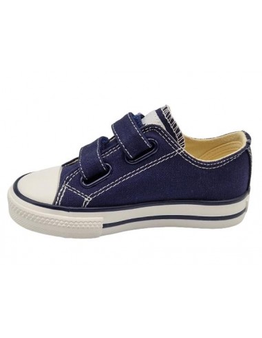 Zapatillas con velcro y puntera...