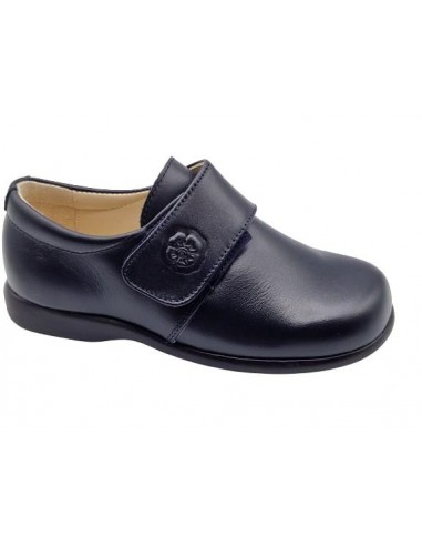 Zapatos colegiales de niña marca Mi...