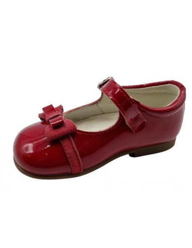 Merceditas de charol para niñas...