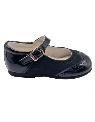 Merceditas de charol para niñas...